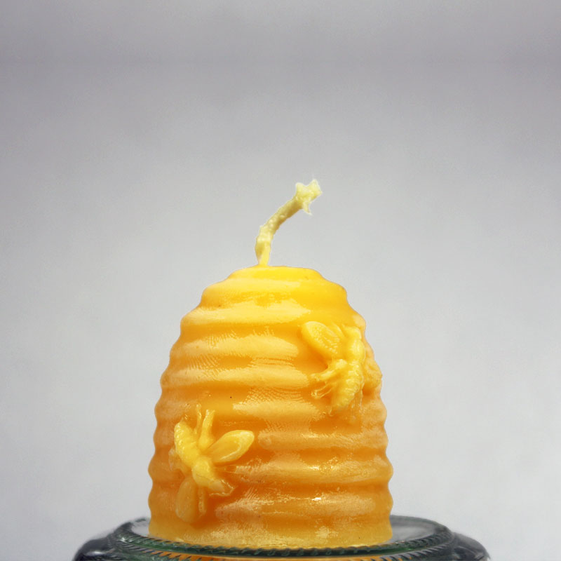 Kerze aus bienenwachs kaufen modell bienenkorb